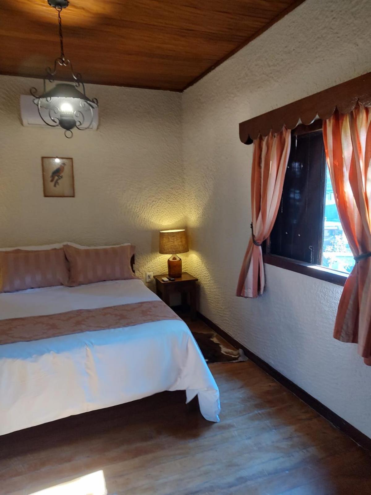 Pousada Granja Santa Barbara Correas Екстериор снимка